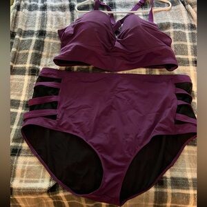 Pre loved torrid size 5 swim suit!